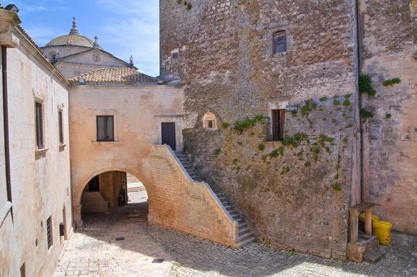 Knížecí hrad. Ceglie messapica. Puglia. Itálie. — Stock fotografie