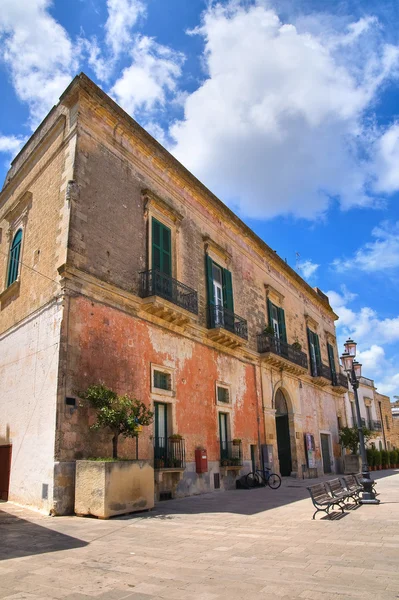 Teotini-Palast. Spekulation. Apulien. Italien. — Stockfoto