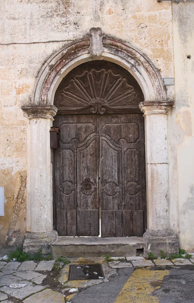 Ahşap kapı. tricase. Puglia. İtalya. — Stok fotoğraf