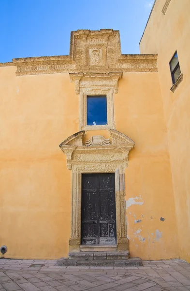 Knížecí palác. Presicce. Puglia. Itálie. — Stock fotografie