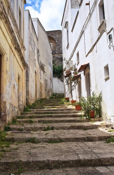 Para o beco. Ugento. Puglia. Itália . — Fotografia de Stock