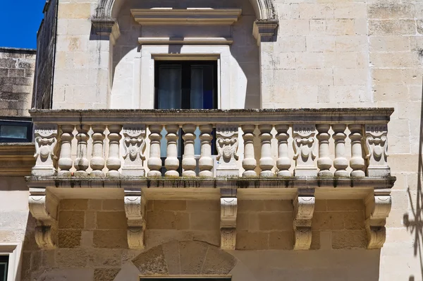 Historiskt palats. Maglie. Puglia. Italien. — Stockfoto