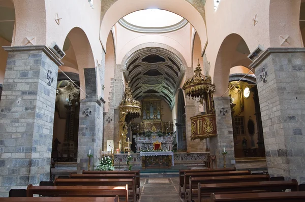 Catedral de Santa Maria Assunta. Melfi. Basilicata. Itália . — Fotografia de Stock