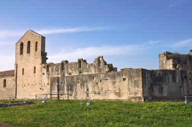 ss. trinity Kilisesi. venosa. Basilicata. İtalya.