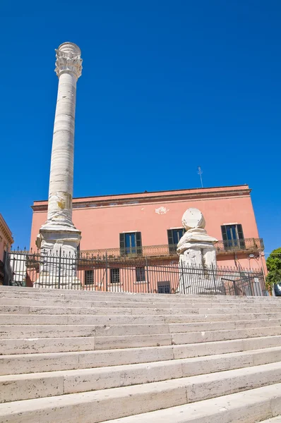 Colunas romanas. Brindisi. Puglia. Itália . — Fotografia de Stock