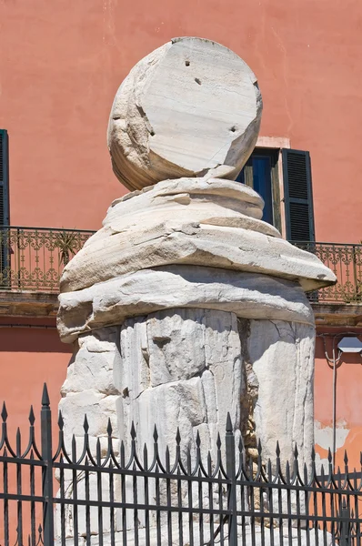 Columna romana. Brindisi. Puglia. Italia . —  Fotos de Stock