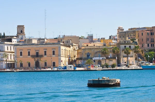 Panoramatický pohled z brindisi. Puglia. Itálie. — Stock fotografie