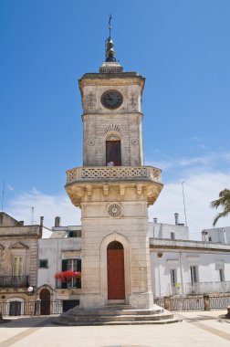 Saat Kulesi. Ceglie messapica. Puglia. İtalya.