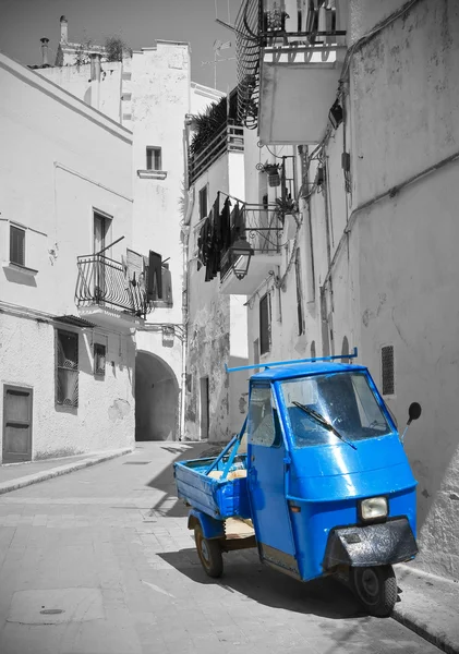 Vicolo. Castellaneta. Puglia. Italia . — Foto Stock