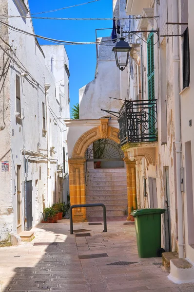 Del vecchio paleis. Castellaneta. Puglia. Italië. — Stockfoto