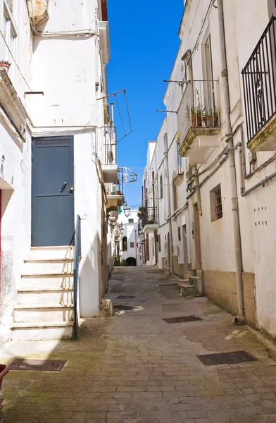 Callejuela. Castellaneta. Puglia. Italia . — Foto de Stock