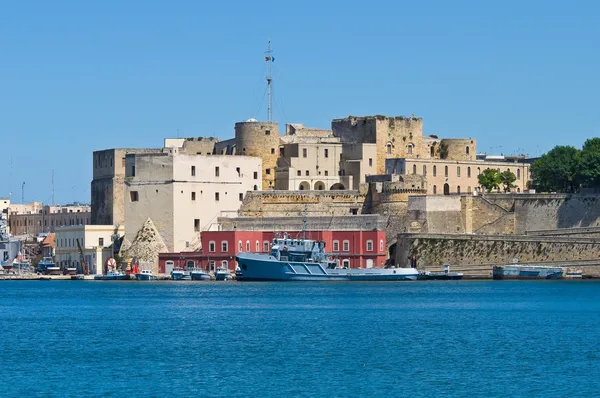 Panoramatický pohled z brindisi. Puglia. Itálie. — Stock fotografie