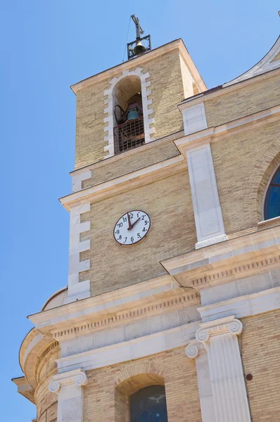 De moederkerk. Biccari. Puglia. Italië. — Stockfoto