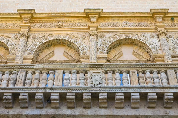 Imperiali kasteel. francavilla fontana. Puglia. Italië. — Stockfoto