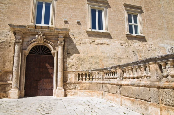 Zamek Imperiali. Francavilla fontana. Puglia. Włochy. — Zdjęcie stockowe