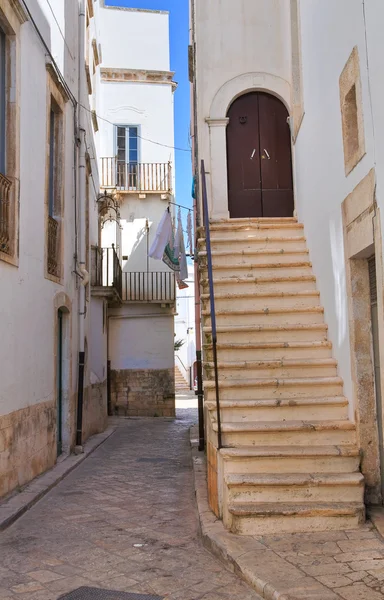 Steegje. Putignano. Puglia. Italië. — Stockfoto