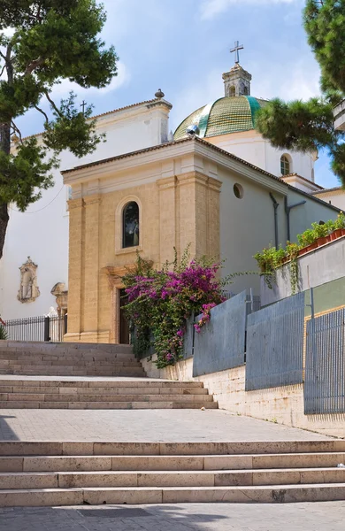 Kostel madonna della libera. Rodi garganico. Puglia. Itálie. — Stock fotografie