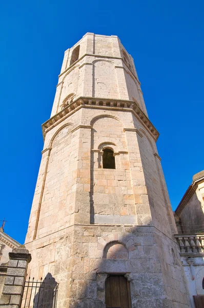 Svatyně monte Sant'Angelo. Puglia. Itálie. — Stock fotografie