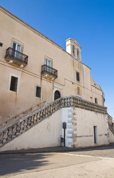 Igreja de São Niccolo. Monte Sant 'Angelo. Puglia. Itália . — Fotografia de Stock