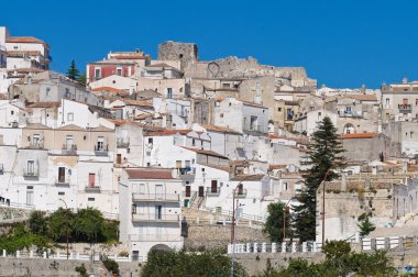 monte sant'angelo panoramik manzaralı. Puglia. İtalya.