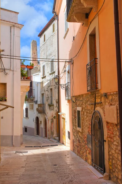 Gasse. Ischitella. Apulien. Italien. — Stockfoto