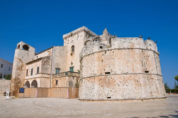 Slottet av conversano. Puglia. Italien. — Stockfoto