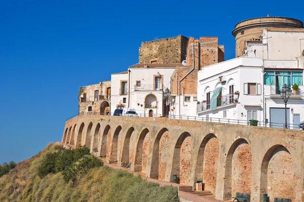 Vista panorámica de Pisticci. Basilicata. Italia . — Foto de Stock