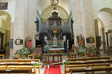 pisticci anne Kilisesi. Basilicata. İtalya.