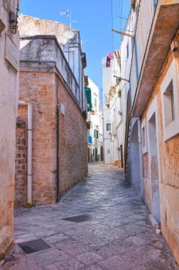 Ara sokakta. Noci. Puglia. İtalya.