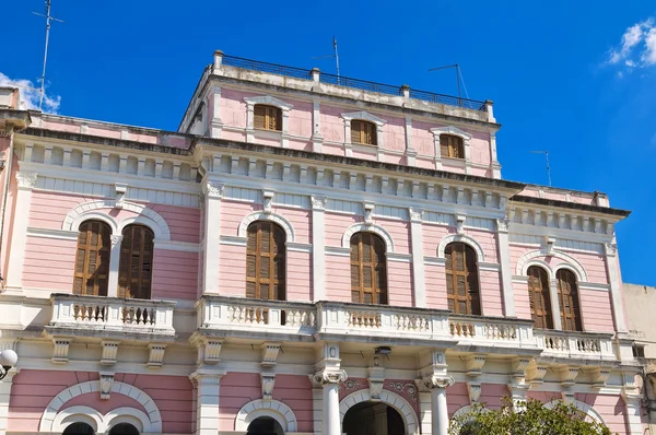 Palacio histórico. Manduria. Puglia. Italia . — Foto de Stock