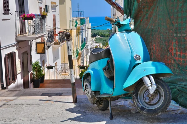 Alleyway. Mattinata. Puglia. Italy. — Stock Photo, Image