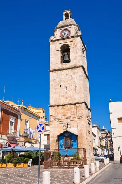 Uhrturm. Manfredonia. Apulien. Italien. — Stockfoto