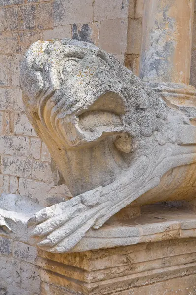 Opatství svatého Leonarda. Manfredonia. Puglia. Itálie. — Stock fotografie