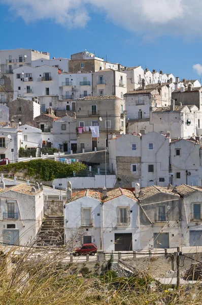 Panoramiczny widok na monte Sant'Angelo. Puglia. Włochy. — Zdjęcie stockowe