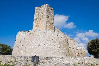 monte sant'angelo Kalesi. Puglia. İtalya.