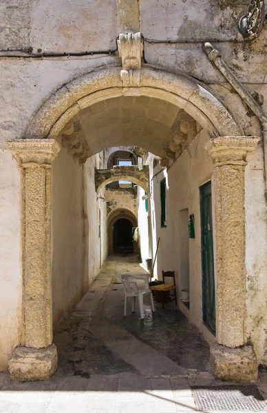 Para o beco. Poggiardo. Puglia. Itália . — Fotografia de Stock