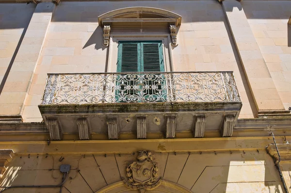 Historischer Palast. maglie. Apulien. Italien. — Stockfoto