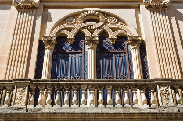 Palacio Alberti. Presicce. Puglia. Italia . —  Fotos de Stock