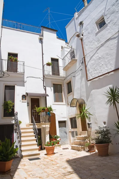 Callejuela. Putignano. Puglia. Italia . — Foto de Stock