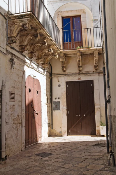 Para o beco. Noci. Puglia. Itália . — Fotografia de Stock