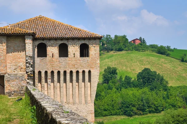 Torrechiara Kalesi. Emilia-Romagna. İtalya. — Stok fotoğraf