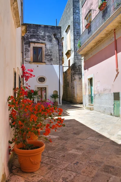 Para o beco. Specchia. Puglia. Itália . — Fotografia de Stock