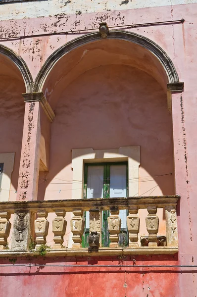 Historiskt palats. Specchia. Puglia. Italien. — Stockfoto
