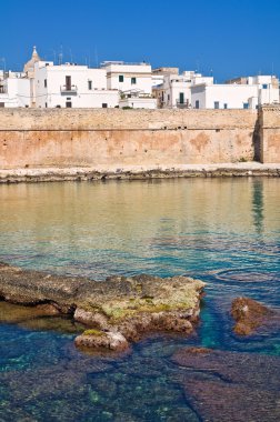 müstahkem duvar. Monopoli. Puglia. İtalya.