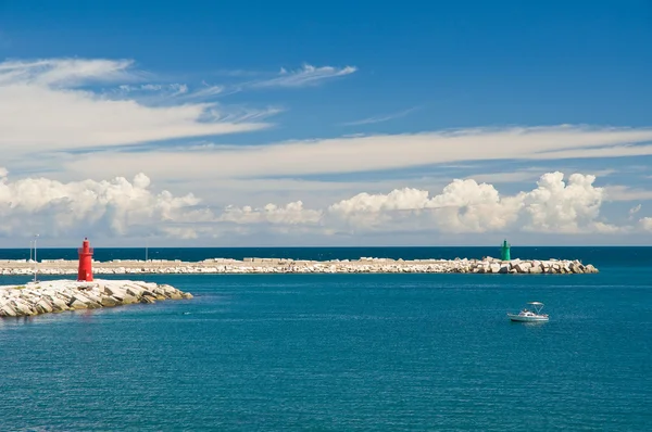 Vista panorámica de Trani. Puglia. Italia . — Foto de Stock