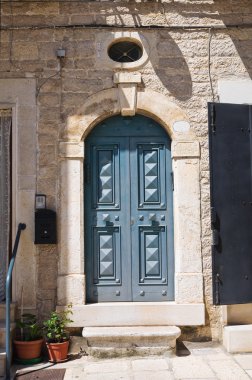 ahşap kapı. Minervino murge. Puglia. İtalya.