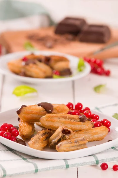 Mini Churros Com Molho Chocolate — Fotografia de Stock