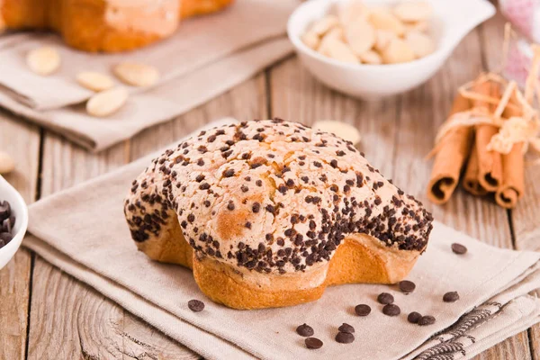 Colomba Italiaans Pasen Duif Brood — Stockfoto