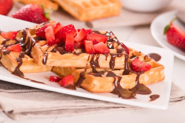Waffles Strawberries Chocolate Cream — Stock Photo, Image