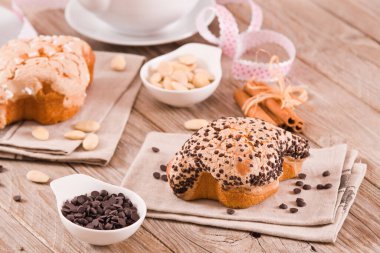 Kolombiya İtalyan Paskalya Güvercini Ekmeği.